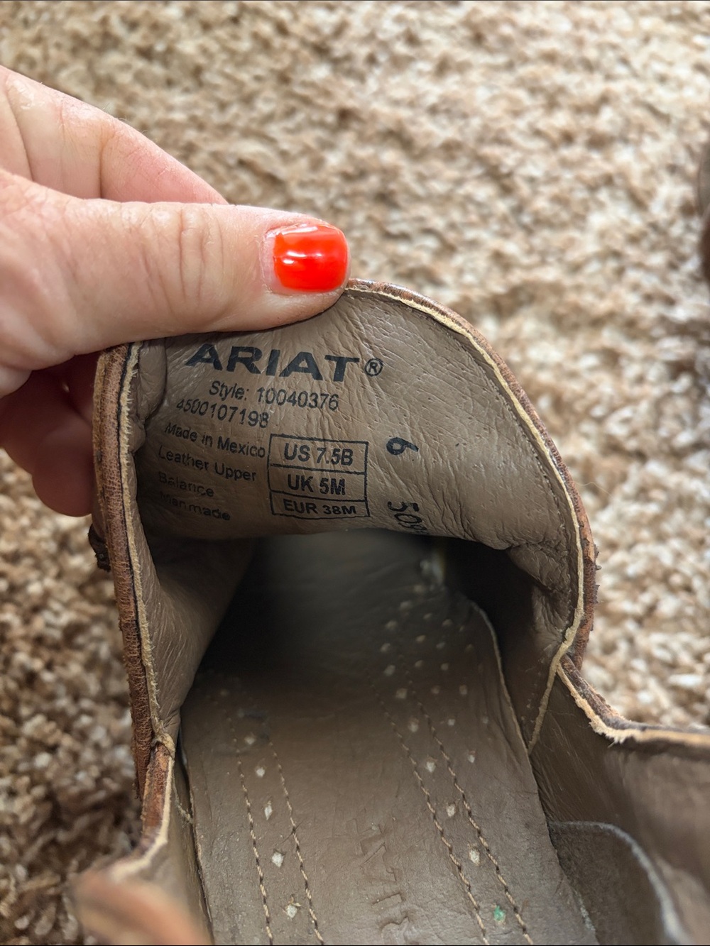 Ariat Brown Leather Cowboy Boots with Turquoise Accents - Picture 5 of 5